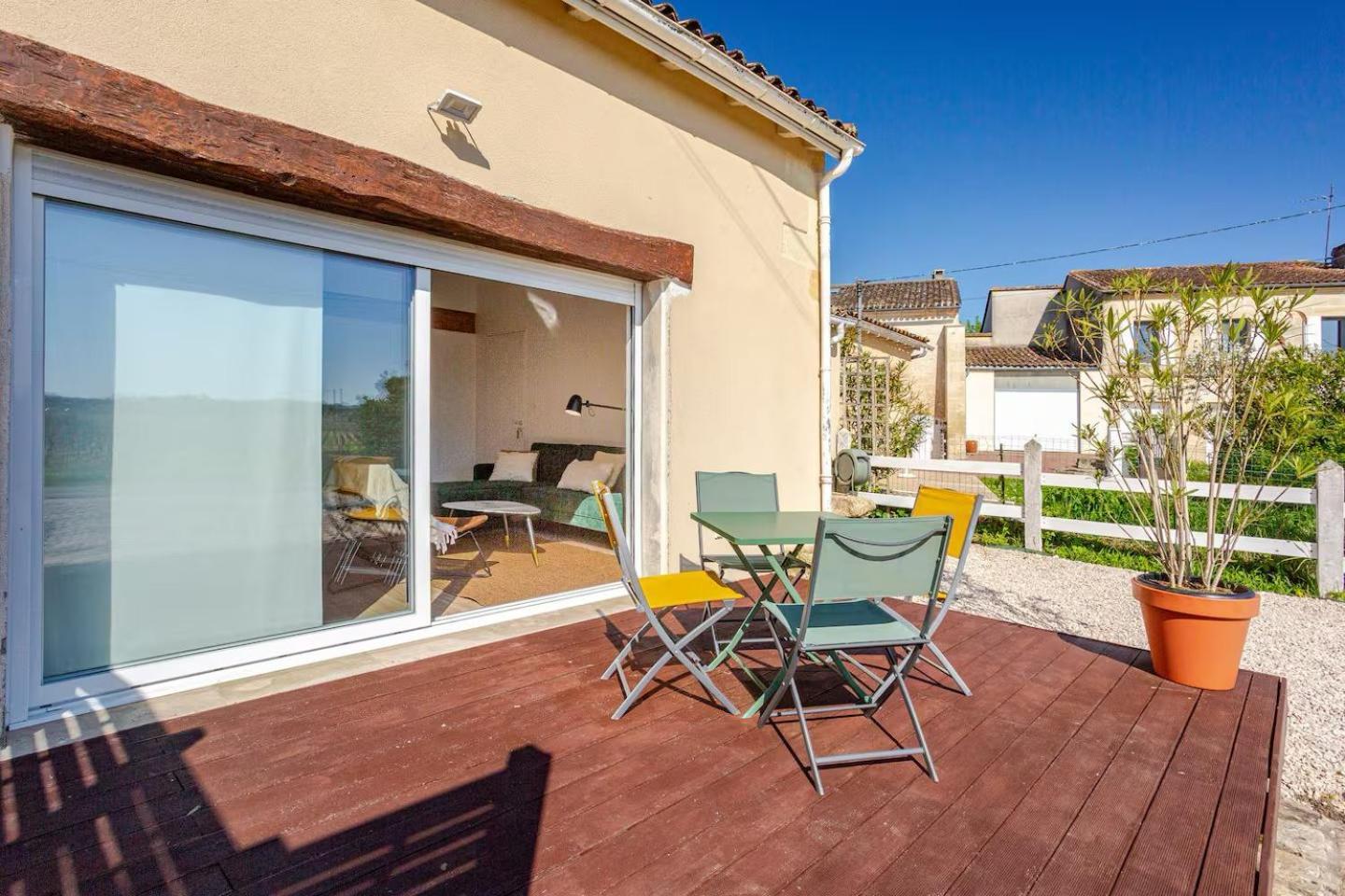 Guesthouse Les Maurins Saint-Sulpice-de-Faleyrens Eksteriør billede